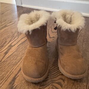 Little girl uggs